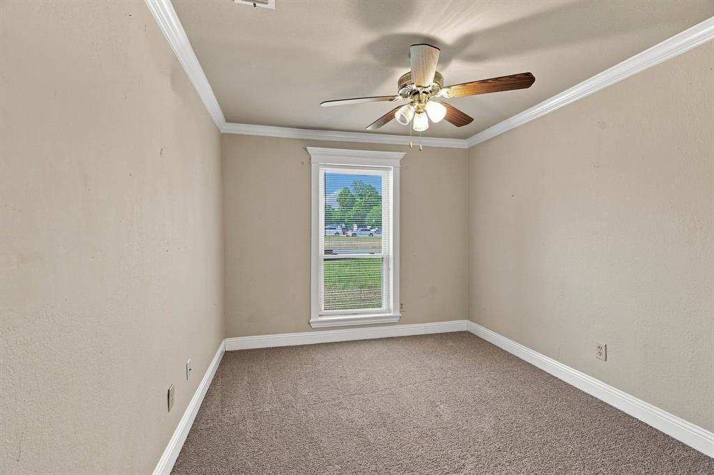 4202 Maple Springs Drive Property Photo 17