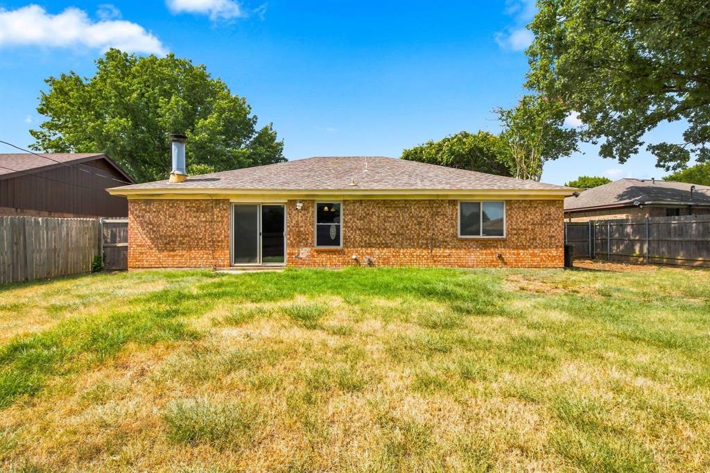 4202 Maple Springs Drive Property Photo 23