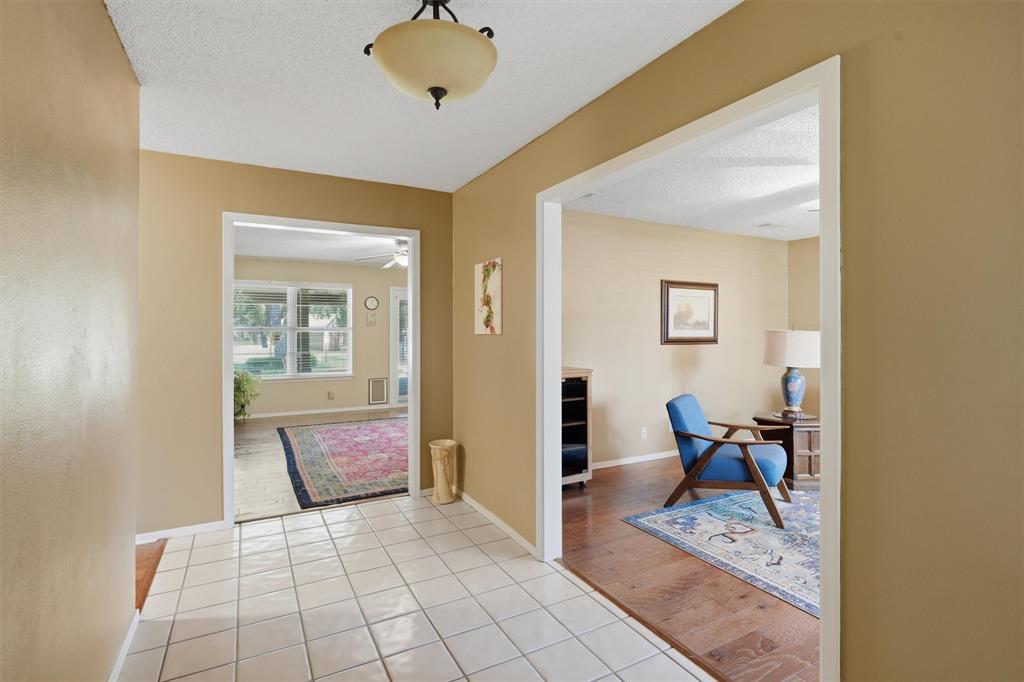 6107 Belvidere Circle Property Photo 5