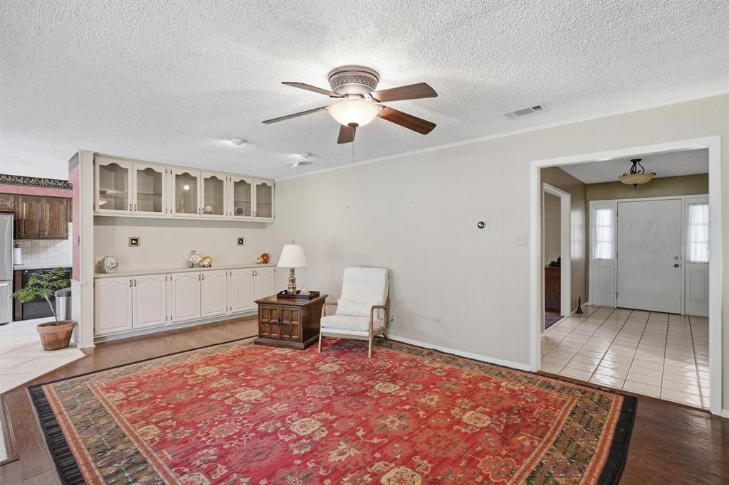 6107 Belvidere Circle Property Photo 11