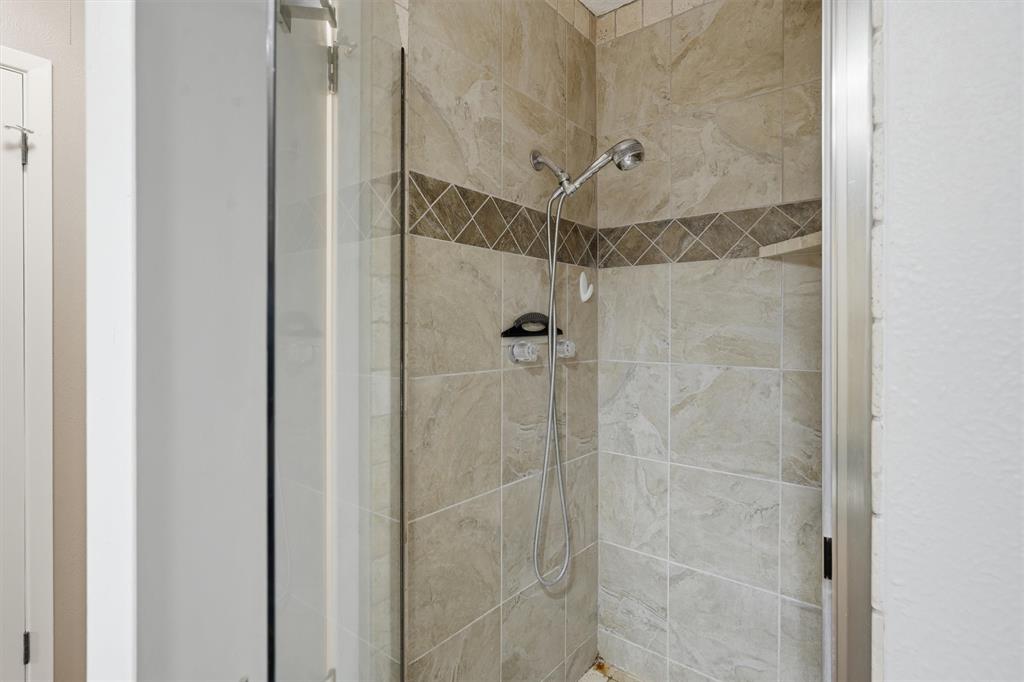 6107 Belvidere Circle Property Photo 29