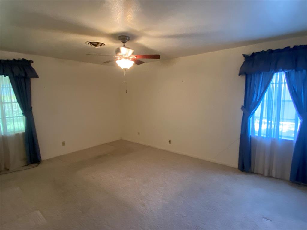 3271 Hubbard Street Property Photo 8