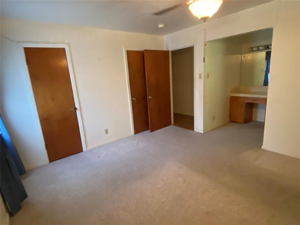 3271 Hubbard Street Property Photo 9