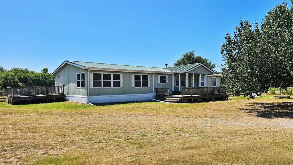 2247 County Road 2130 Property Photo 5