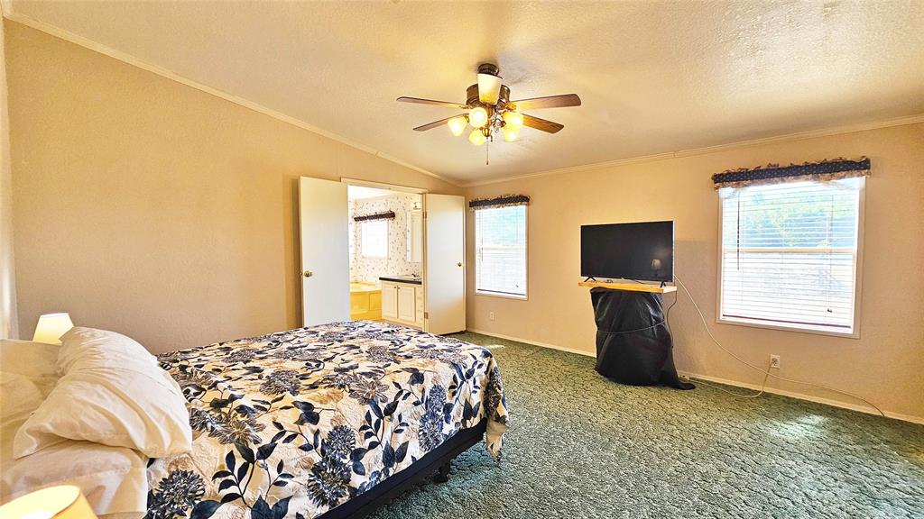 2247 County Road 2130 Property Photo 16