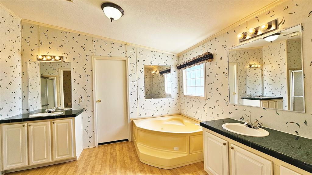 2247 County Road 2130 Property Photo 18