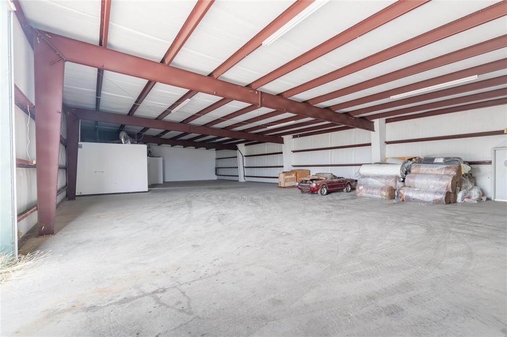 1748 N Main A Property Photo 6