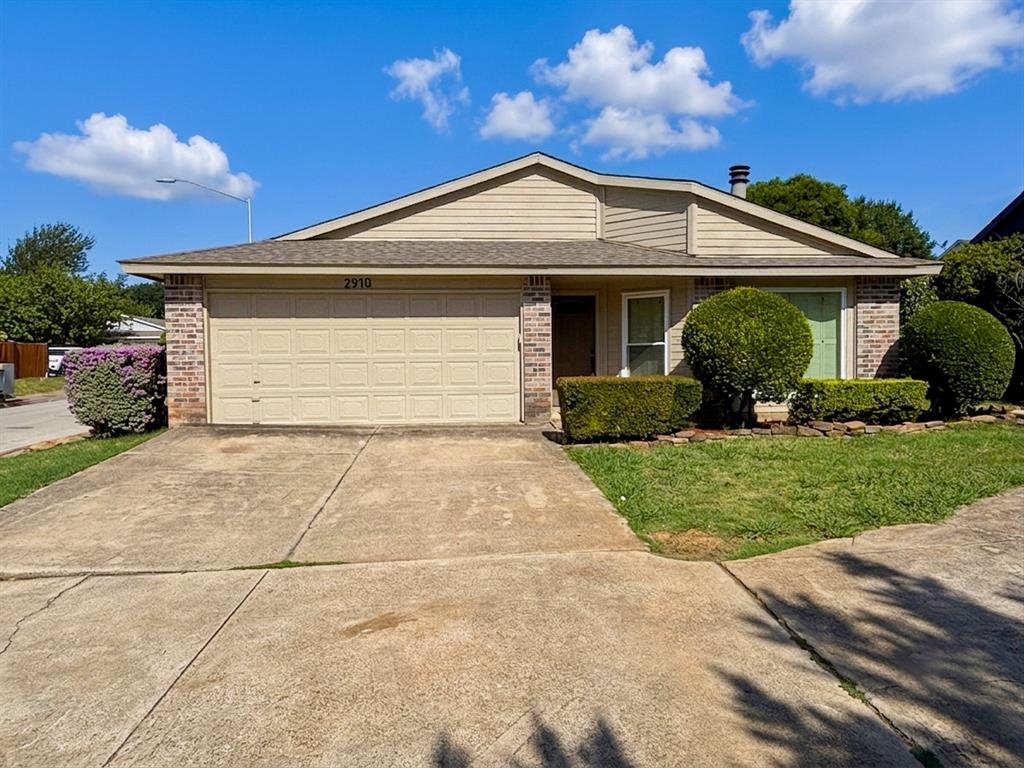 2910 Galemeadow Drive Property Photo 1