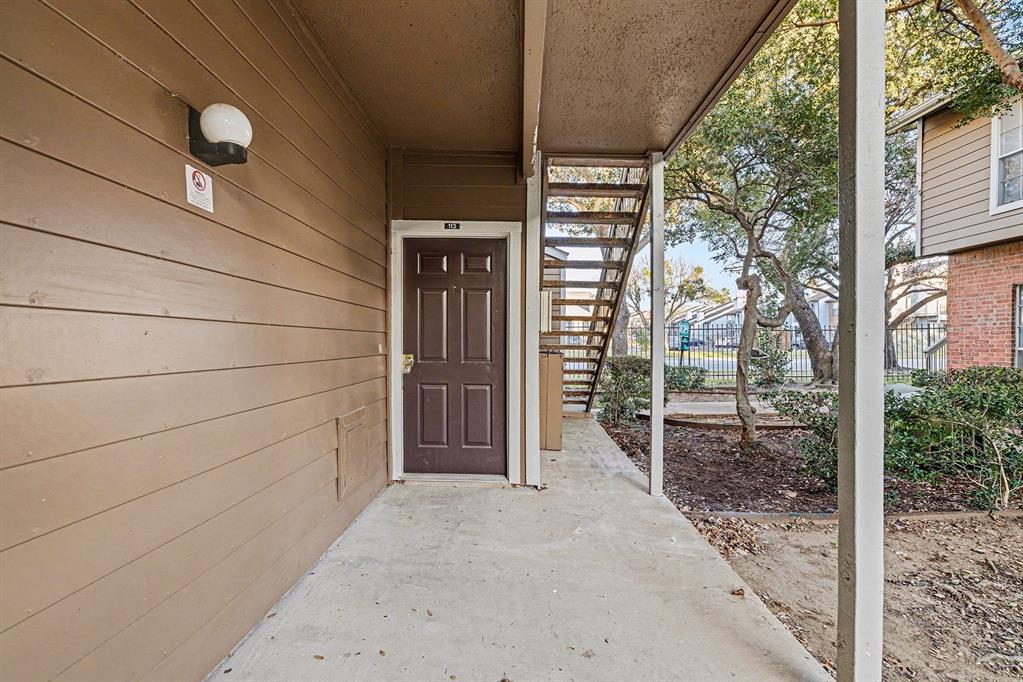3607 W Northgate Drive 113 Property Photo 3