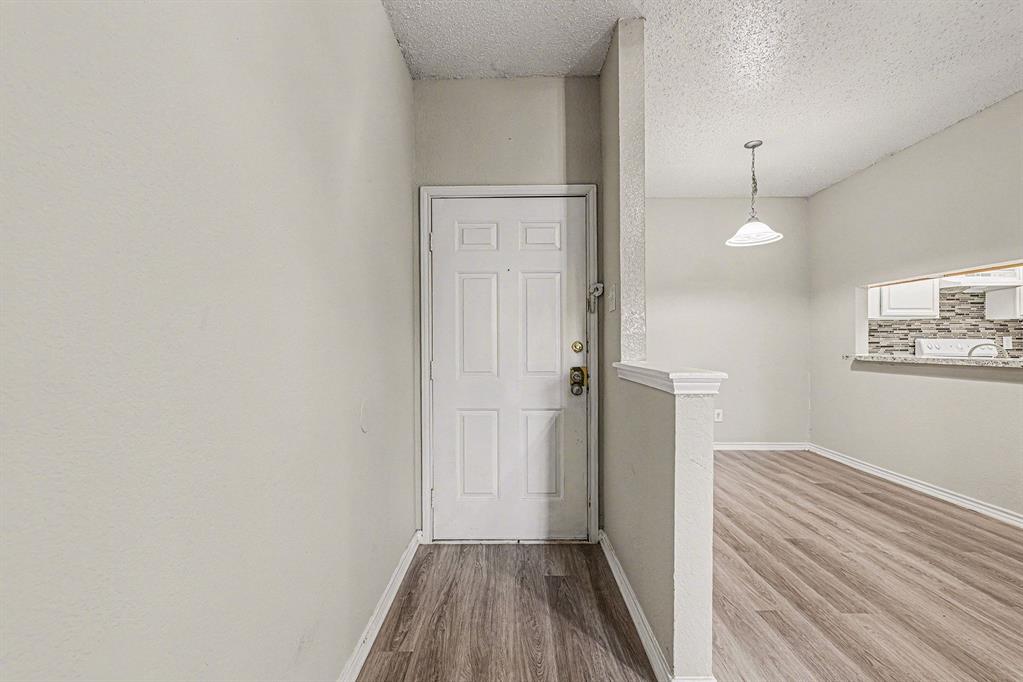 3607 W Northgate Drive 113 Property Photo 4