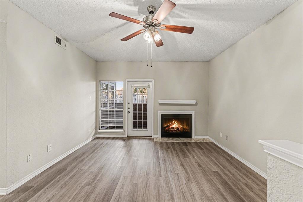 3607 W Northgate Drive 113 Property Photo 5