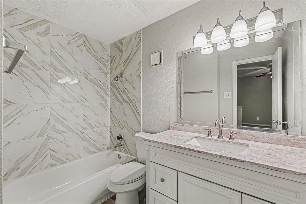 3607 W Northgate Drive 113 Property Photo 14