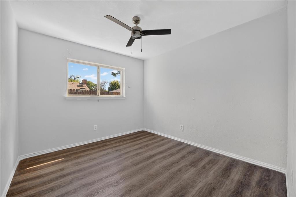 7209 Cleburne Road Property Photo 28