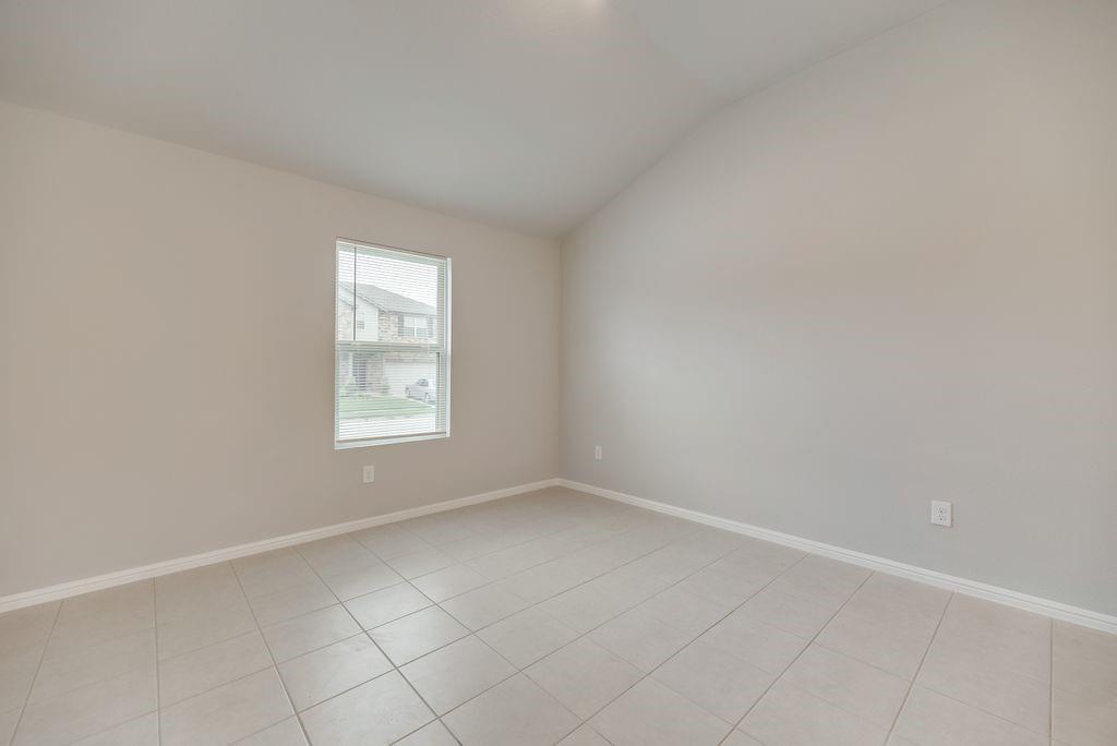 4544 Hemingway Avenue Property Photo 6