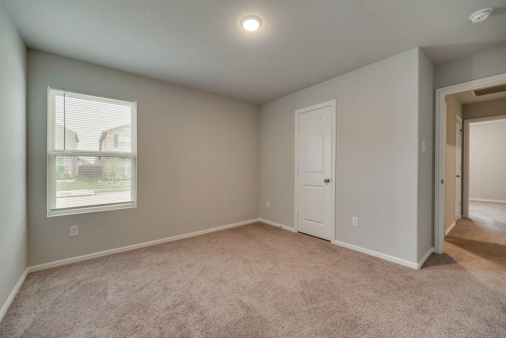 4544 Hemingway Avenue Property Photo 14