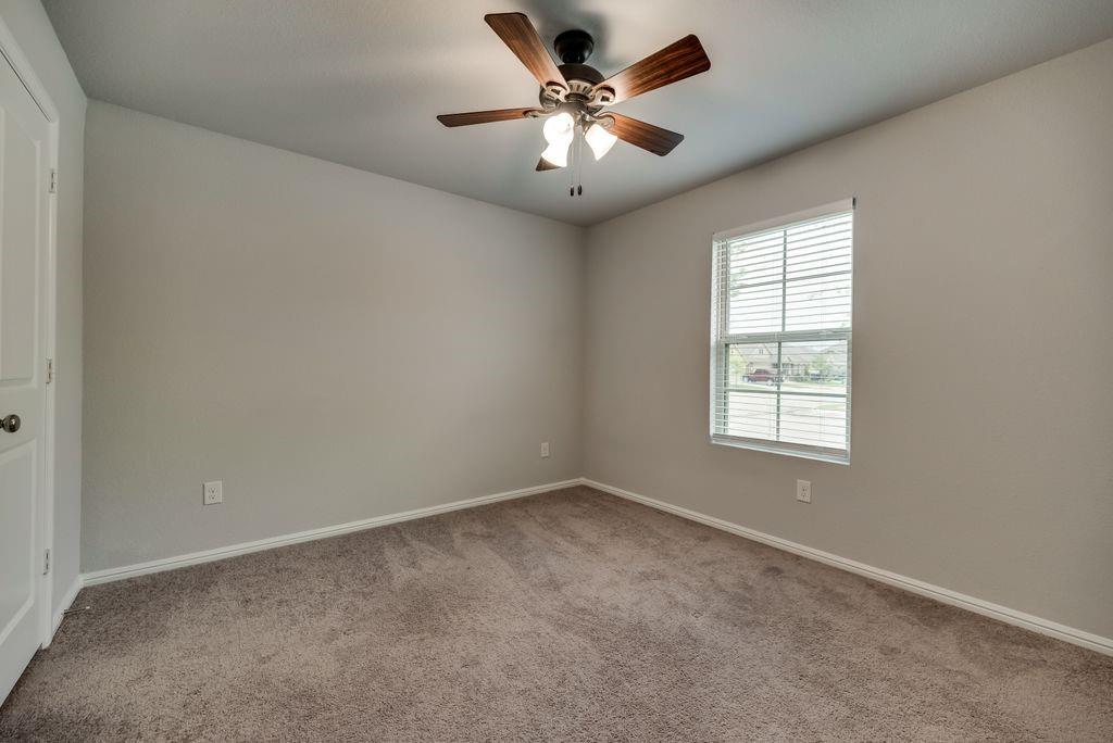 4544 Hemingway Avenue Property Photo 15