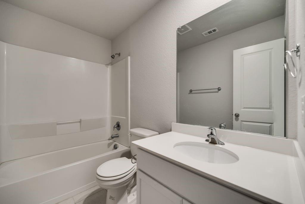 4544 Hemingway Avenue Property Photo 16