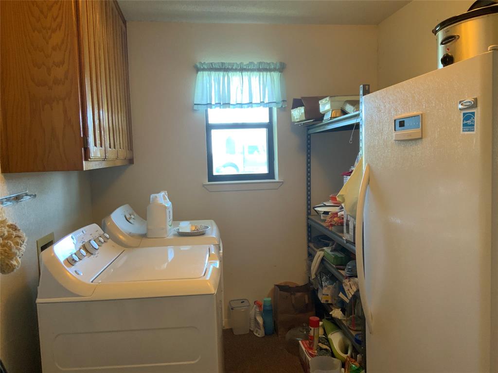 600 County Road 107 Property Photo 8