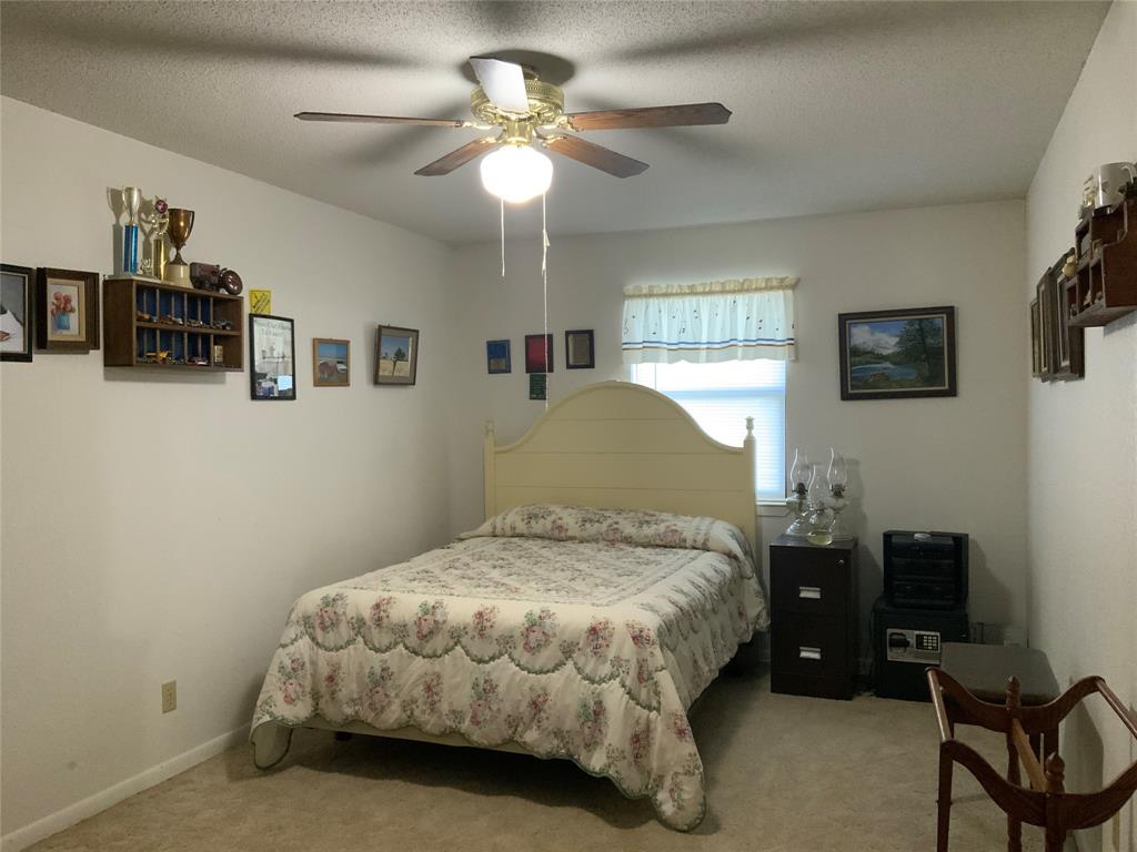 600 County Road 107 Property Photo 11