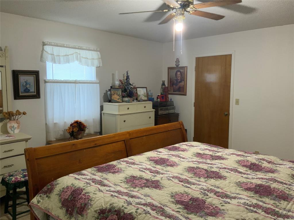 600 County Road 107 Property Photo 14