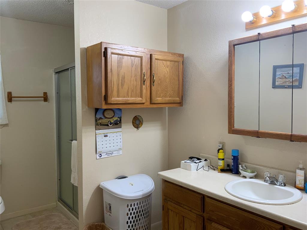 600 County Road 107 Property Photo 16