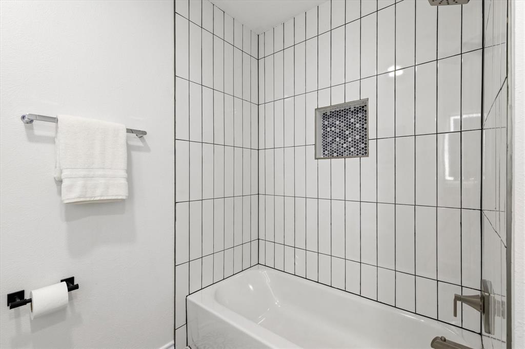 4837 Ashbrook Road Property Photo 28