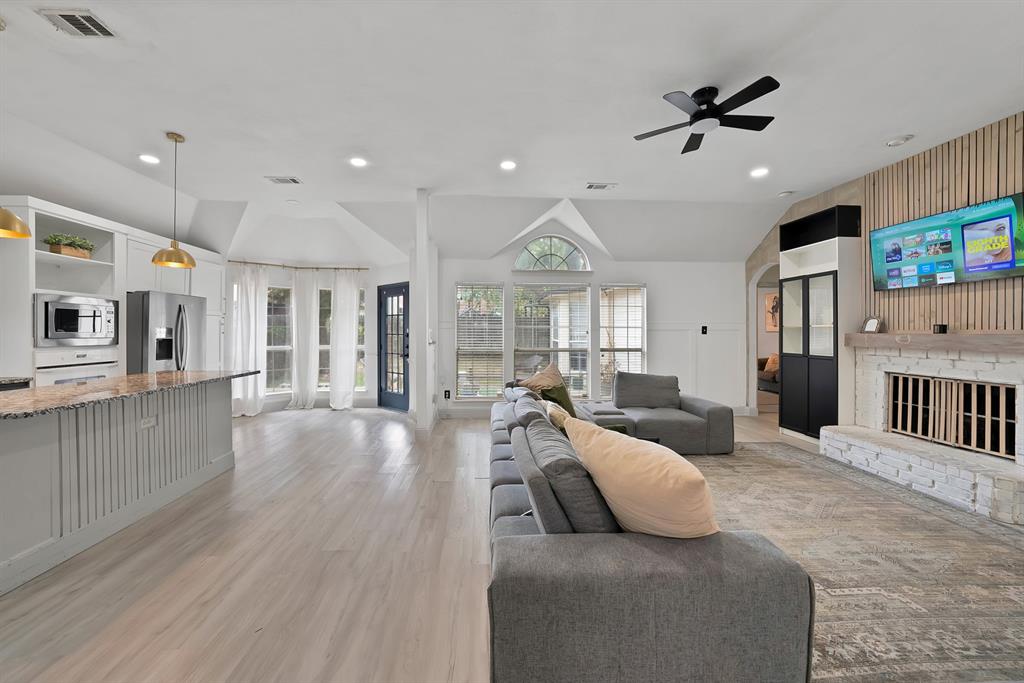 4535 Westchester Glen Drive Property Photo 12