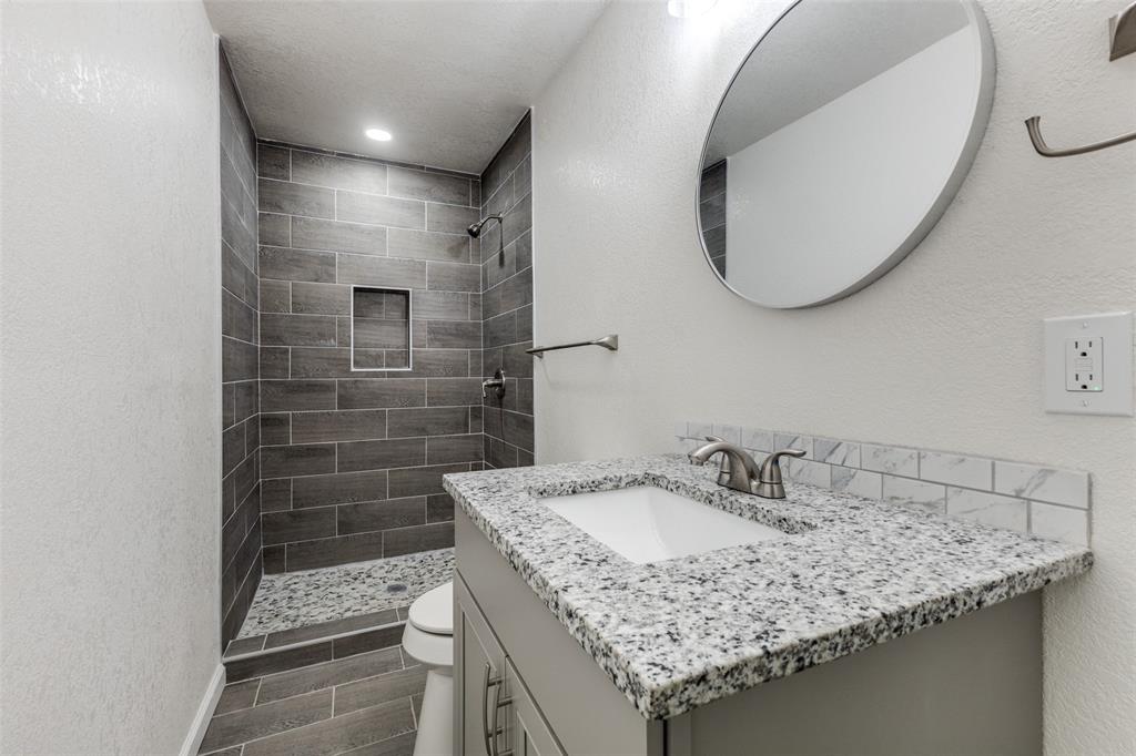 2908 Scottsbluff Drive Property Photo 10
