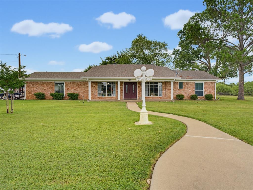 955 County Road 1304 Property Photo 1