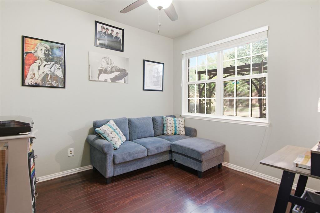 9845 Stripling Drive Property Photo 3