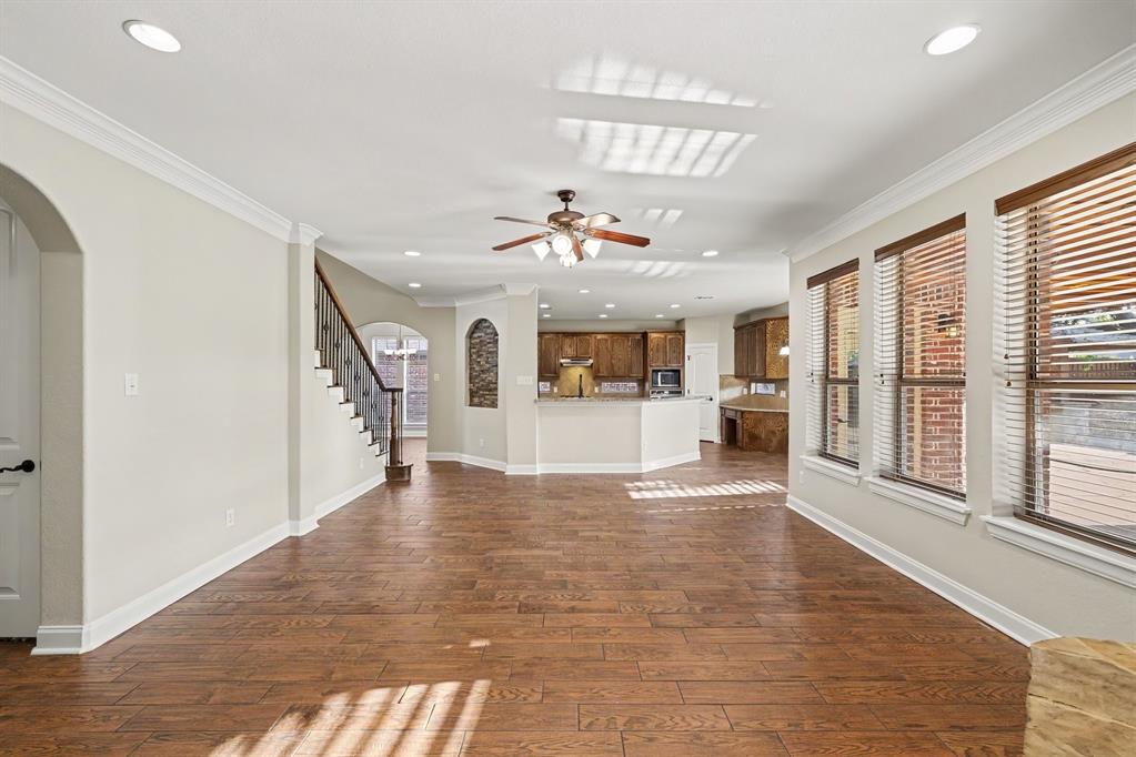 221 Chapel Hill Drive Property Photo 12