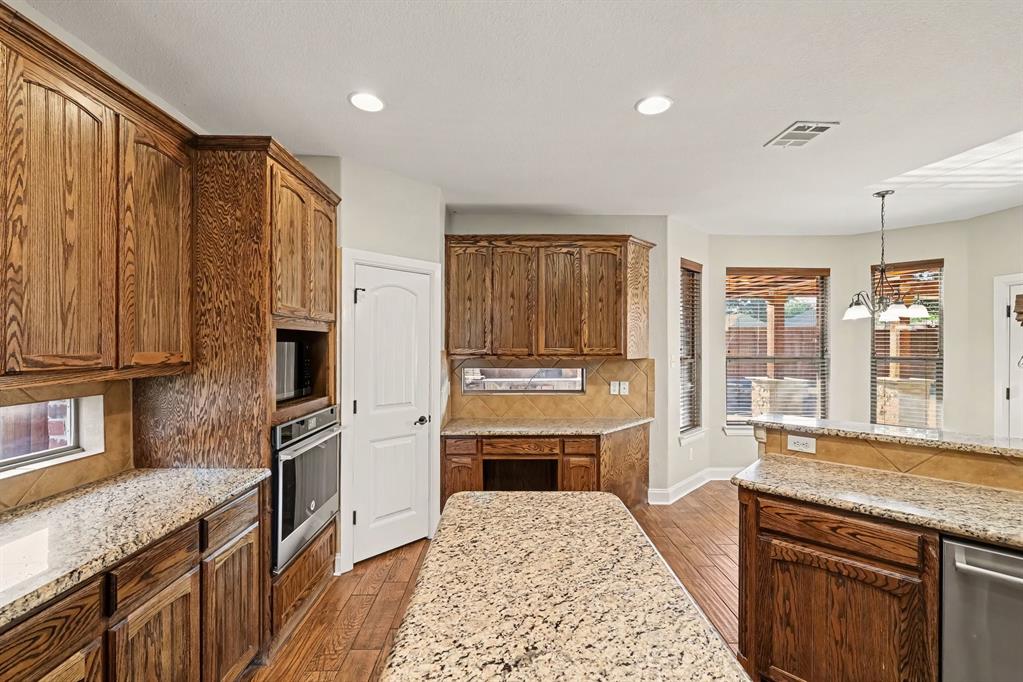 221 Chapel Hill Drive Property Photo 15