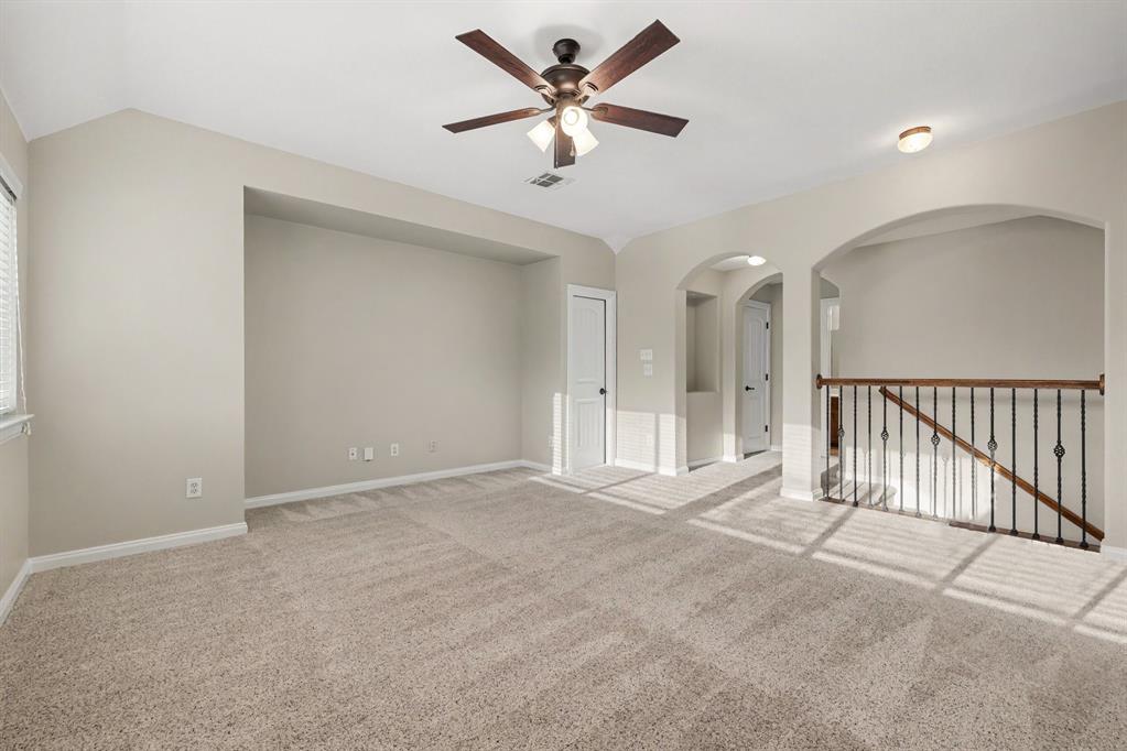 221 Chapel Hill Drive Property Photo 16