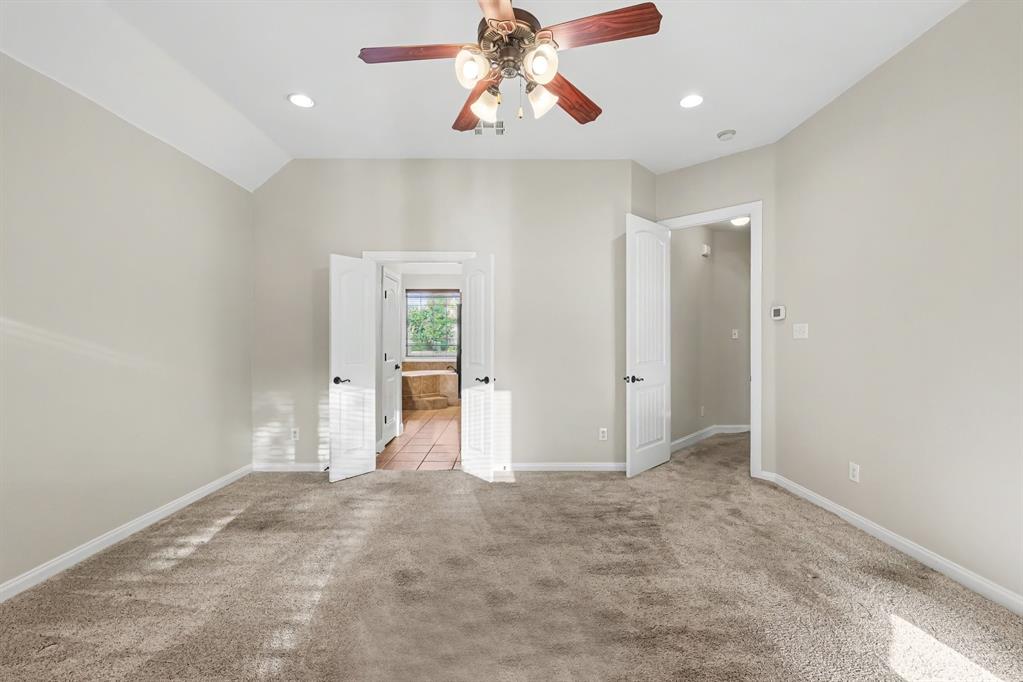 221 Chapel Hill Drive Property Photo 18