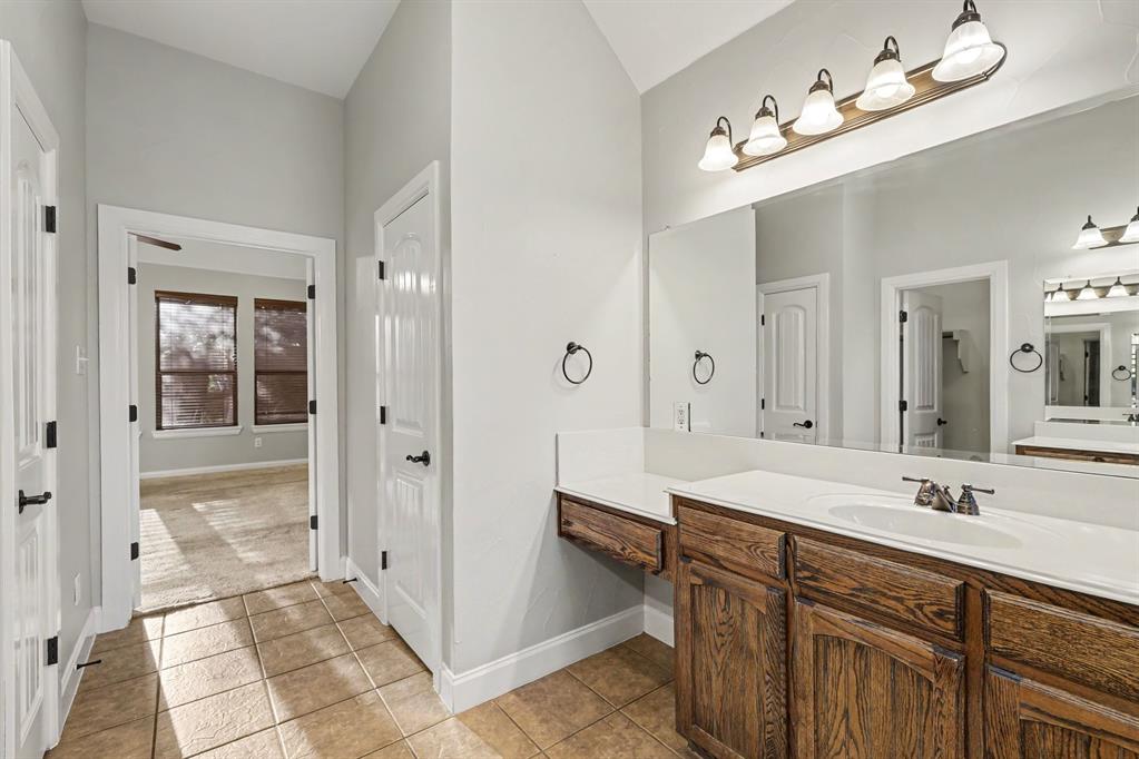 221 Chapel Hill Drive Property Photo 22