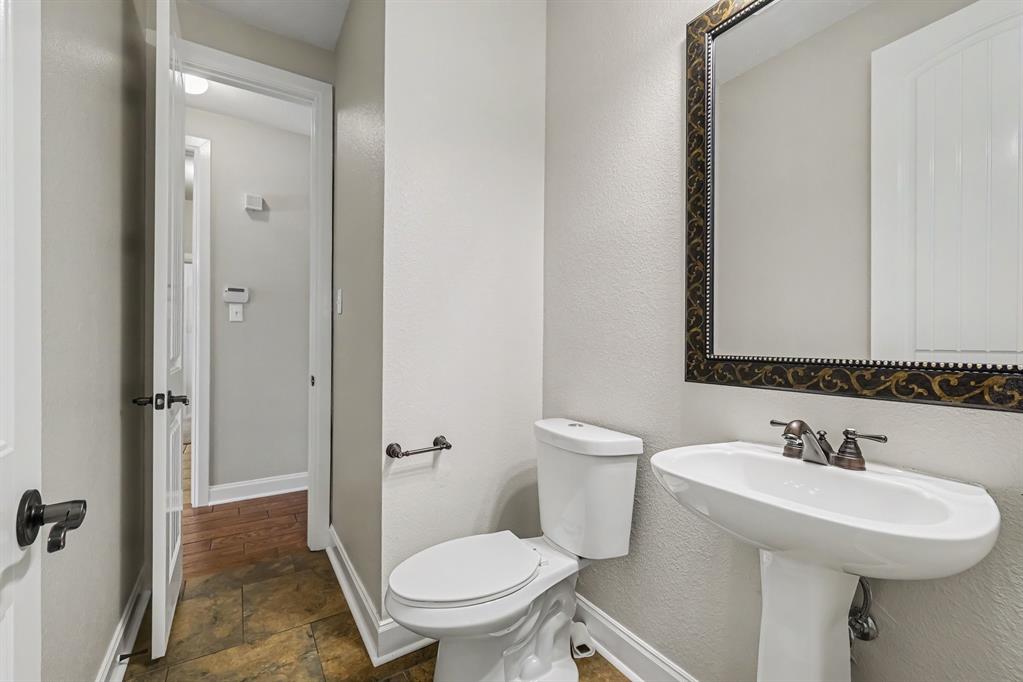 221 Chapel Hill Drive Property Photo 29