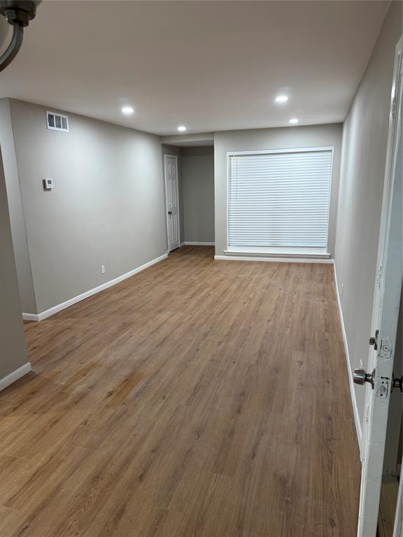 2439 Maverick Avenue Property Photo 3