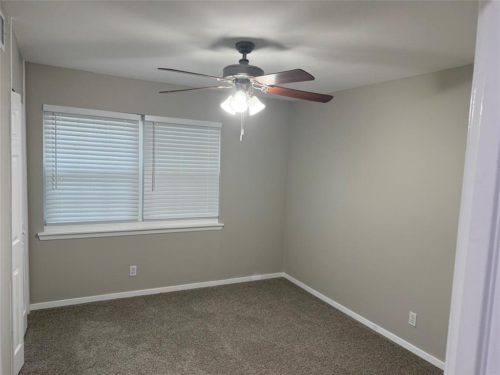 2439 Maverick Avenue Property Photo 4