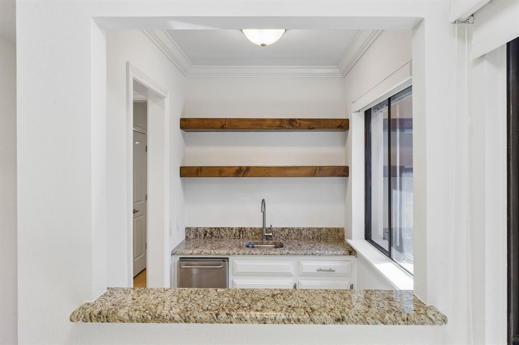 7118 Canongate Drive Property Photo 13