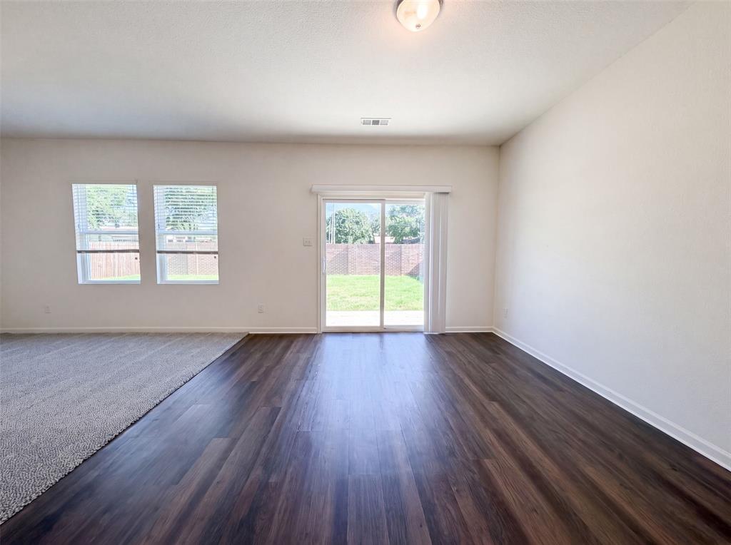 429 Starboard Drive Property Photo 6
