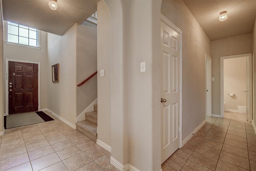 2832 Gooseberry Drive Property Photo 4