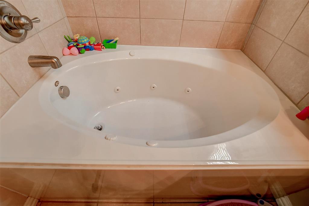 2832 Gooseberry Drive Property Photo 17