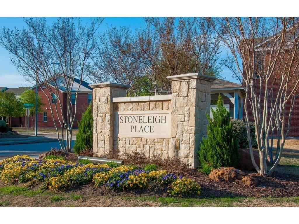 2224 Stonepark Place Property Photo 1