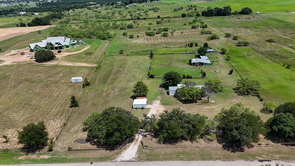 301 Dixie Road Property Photo 3