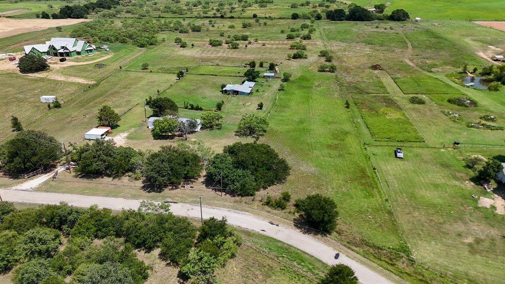 301 Dixie Road Property Photo 5