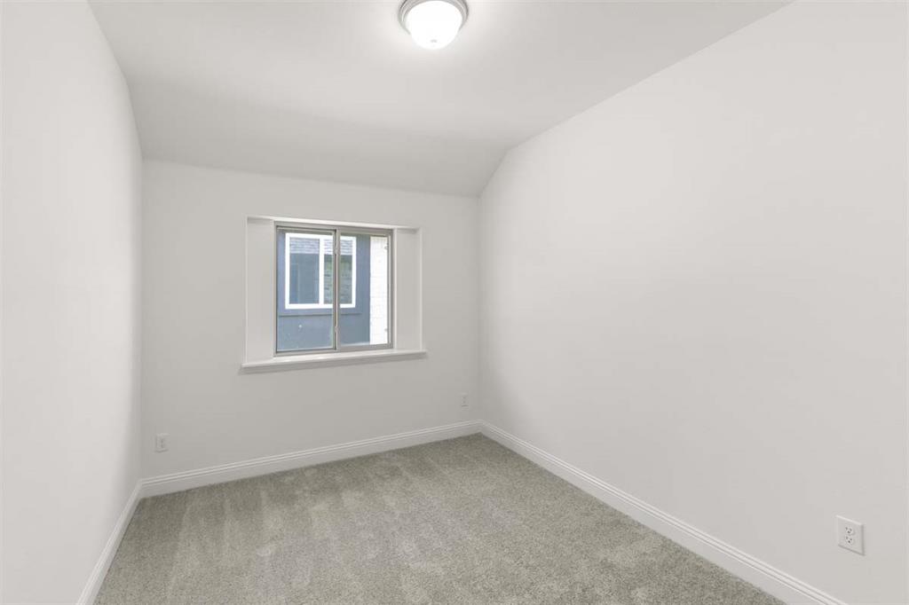 717 Clifton Drive Property Photo 20