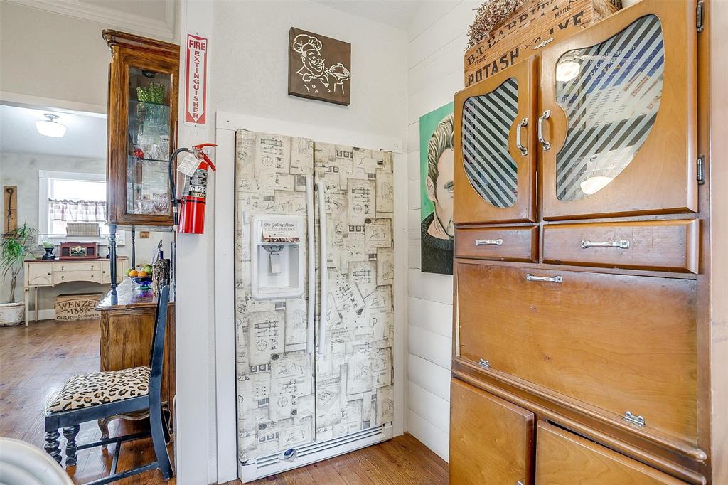 1092 W Tarleton Street Property Photo 25