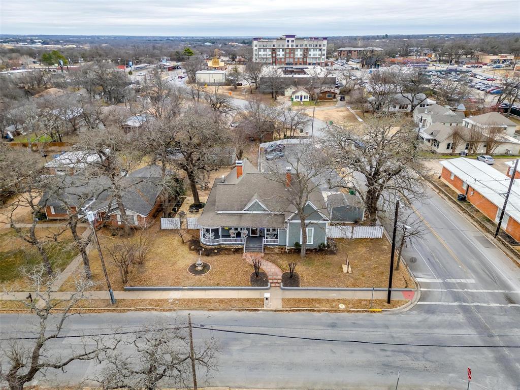 1092 W Tarleton Street Property Photo 29