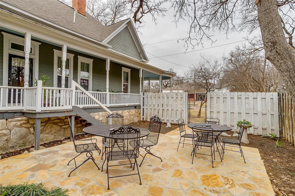 1092 W Tarleton Street Property Photo 34