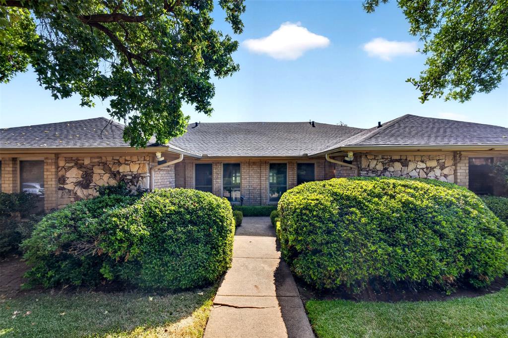 10524 Ravenscroft